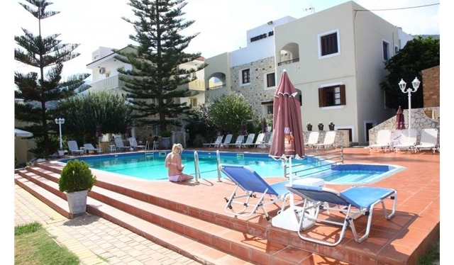 Hotel Nikos Apartments***