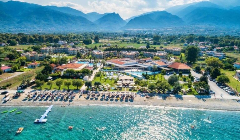 Hotel Poseidon Palace