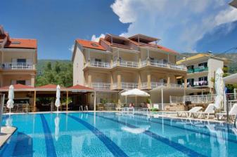 Hotel Elena***+