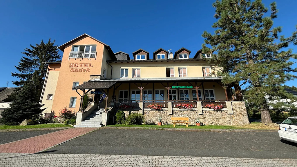 Hotel Sádek***